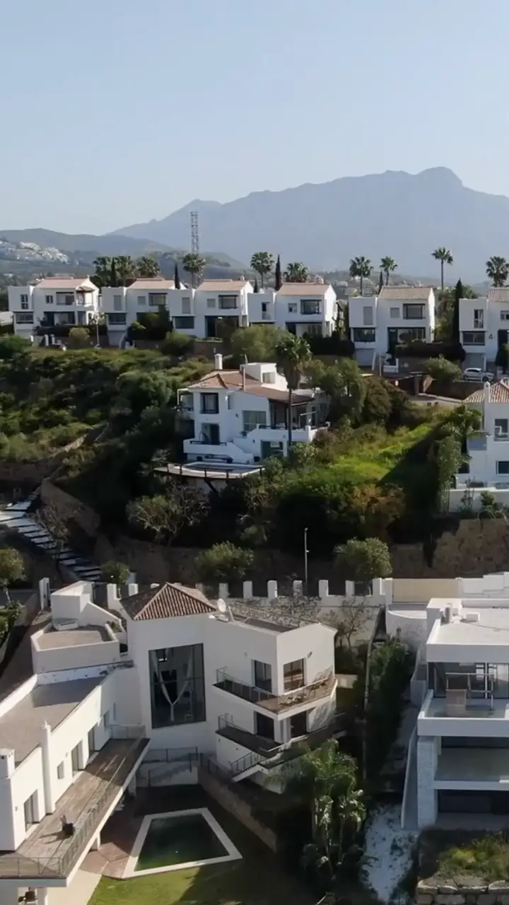 Luxury villa with infinity pool, Costa del Sol